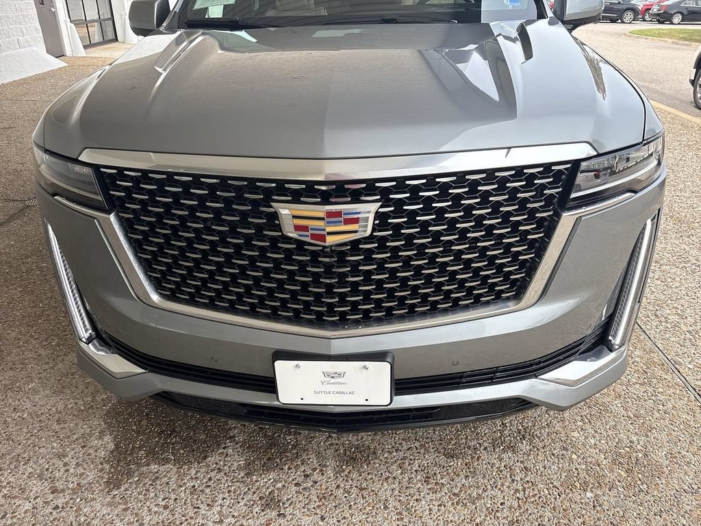 Certified 2023 Cadillac Escalade Premium Luxury w/ Performance Package AWD/4WD image 32
