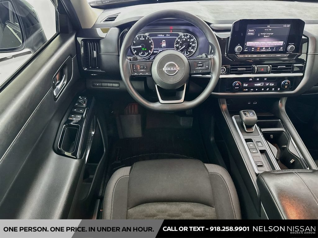 Used 2022 Nissan Pathfinder S FWD image 20