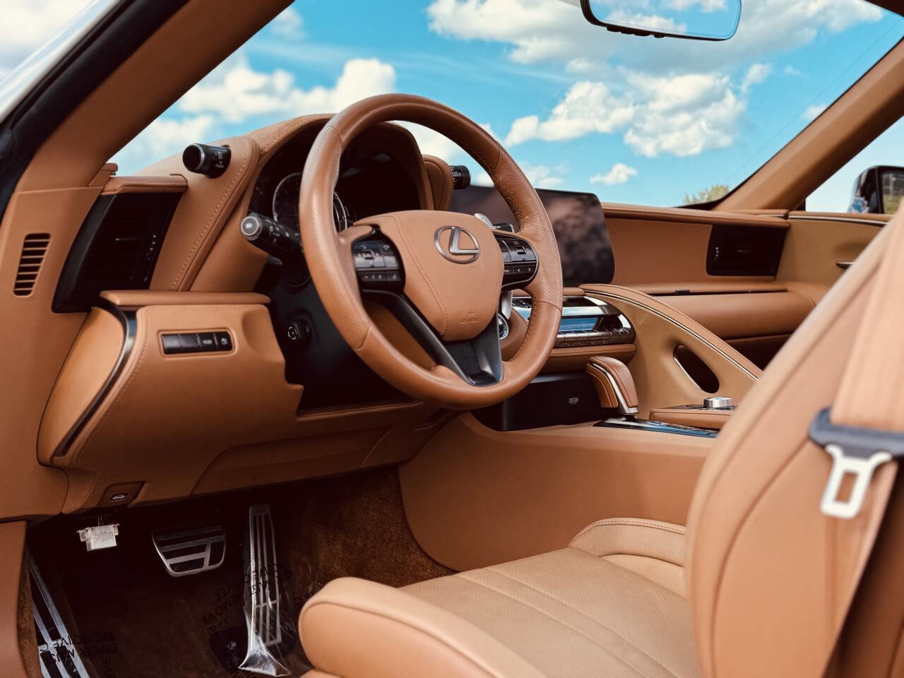 Used 2024 Lexus LC 500 Base 2dr Convertible w/ Touring Package image 15