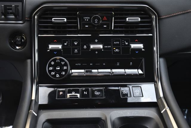 Used 2025 Nissan Armada PRO-4X AWD/4WD image 14