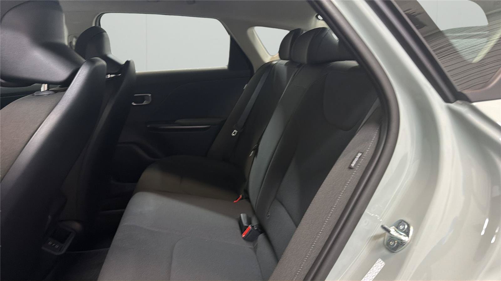 New 2026 Kia K4 FWD image 11