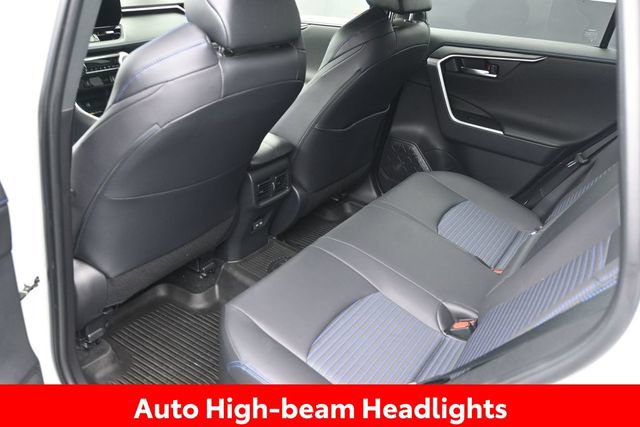 Used 2023 Toyota RAV4 XSE AWD/4WD image 17