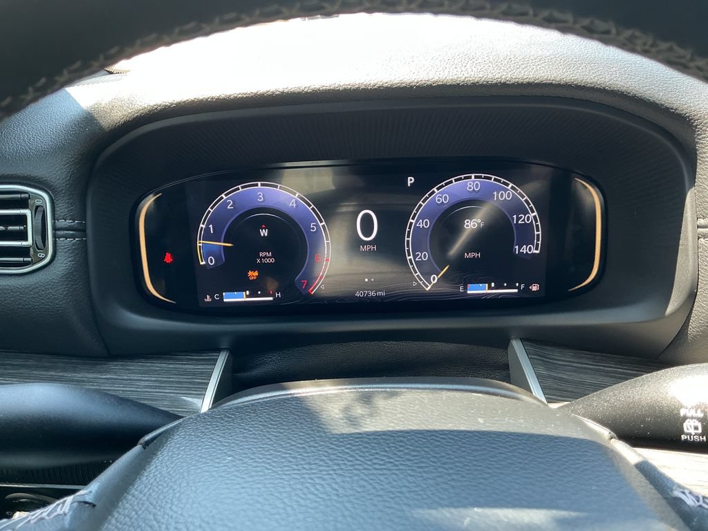 Used 2022 Jeep Wagoneer Series II AWD/4WD image 18