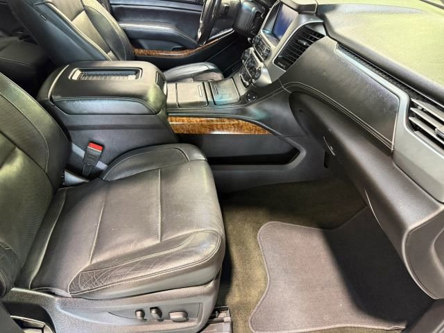 Used 2018 Chevrolet Suburban Premier AWD/4WD image 26