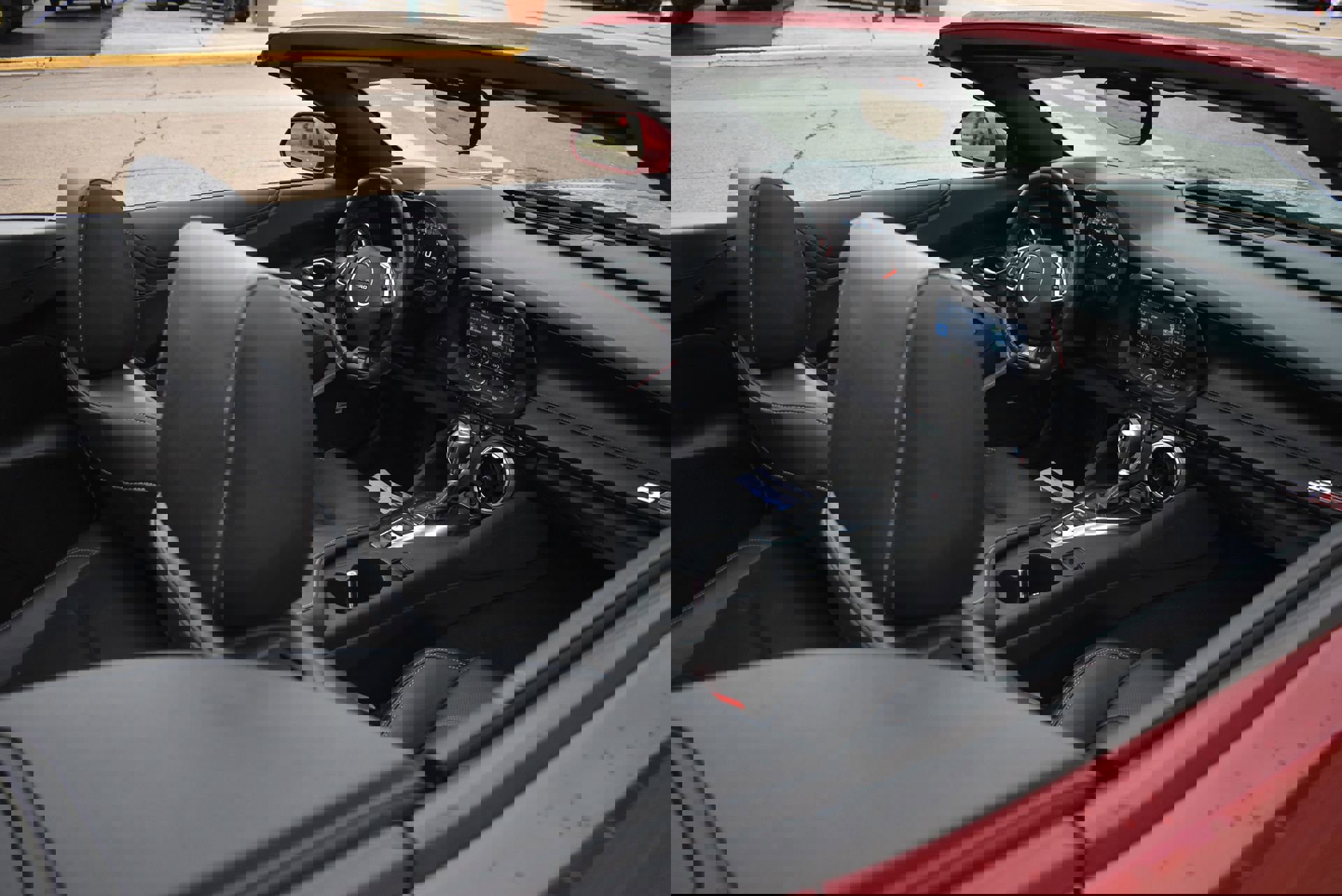 Used 2021 Chevrolet Camaro SS w/ Wild Cherry Design Package 2 image 17