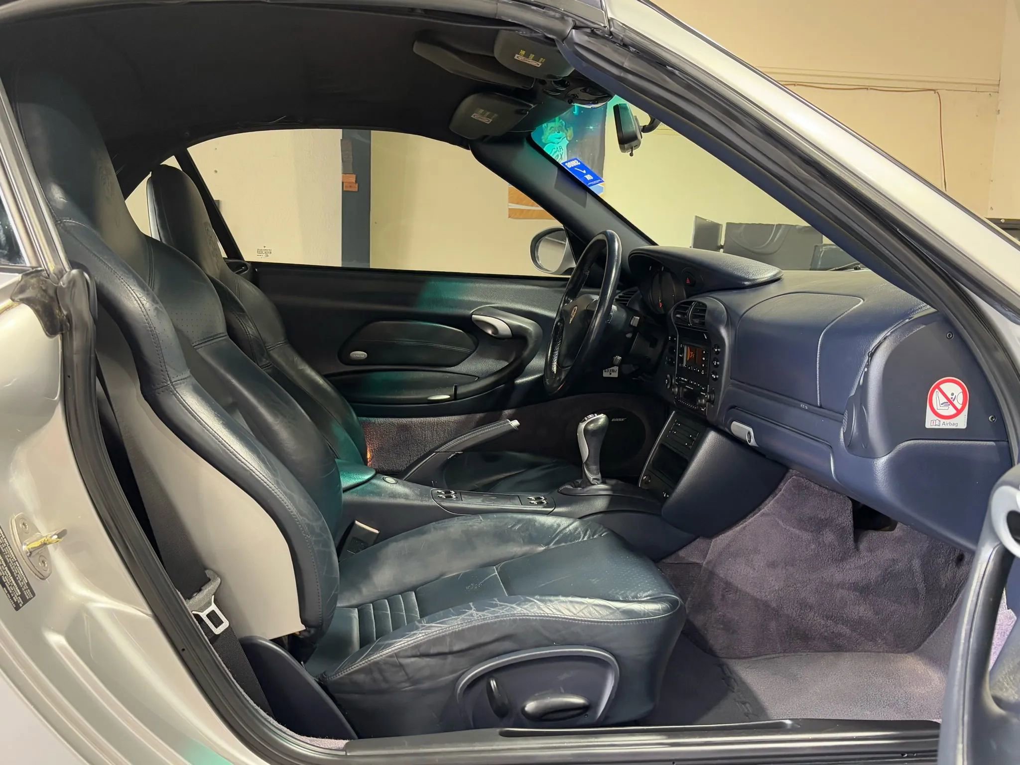 Used 2004 Porsche 911 Carrera image 18