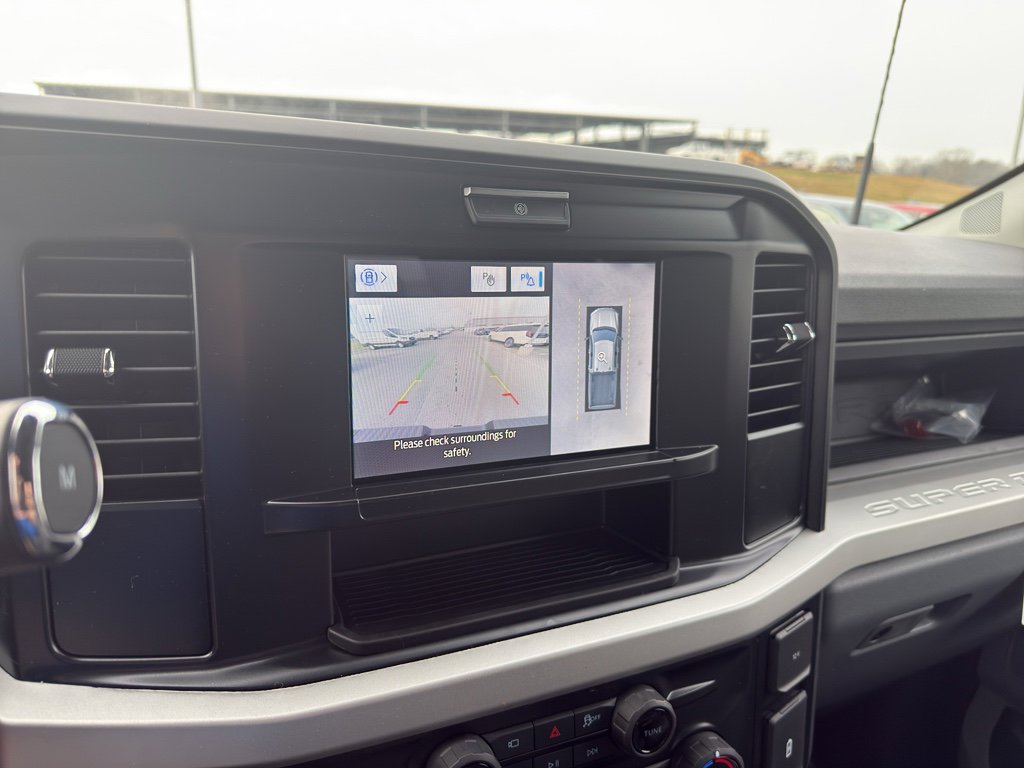 New 2026 Ford F450 XL w/ 360-Degree Camera Package image 22