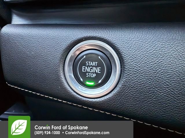 Used 2022 Cadillac Escalade ESV Luxury image 30