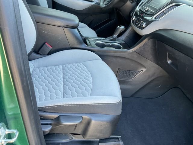 Used 2018 Chevrolet Equinox LS w/ LPO, Protection Package FWD image 18