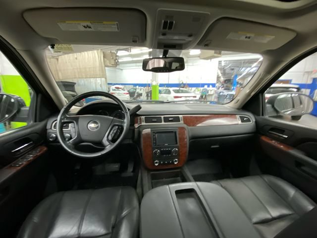 Used 2010 Chevrolet Tahoe LT AWD/4WD image 29