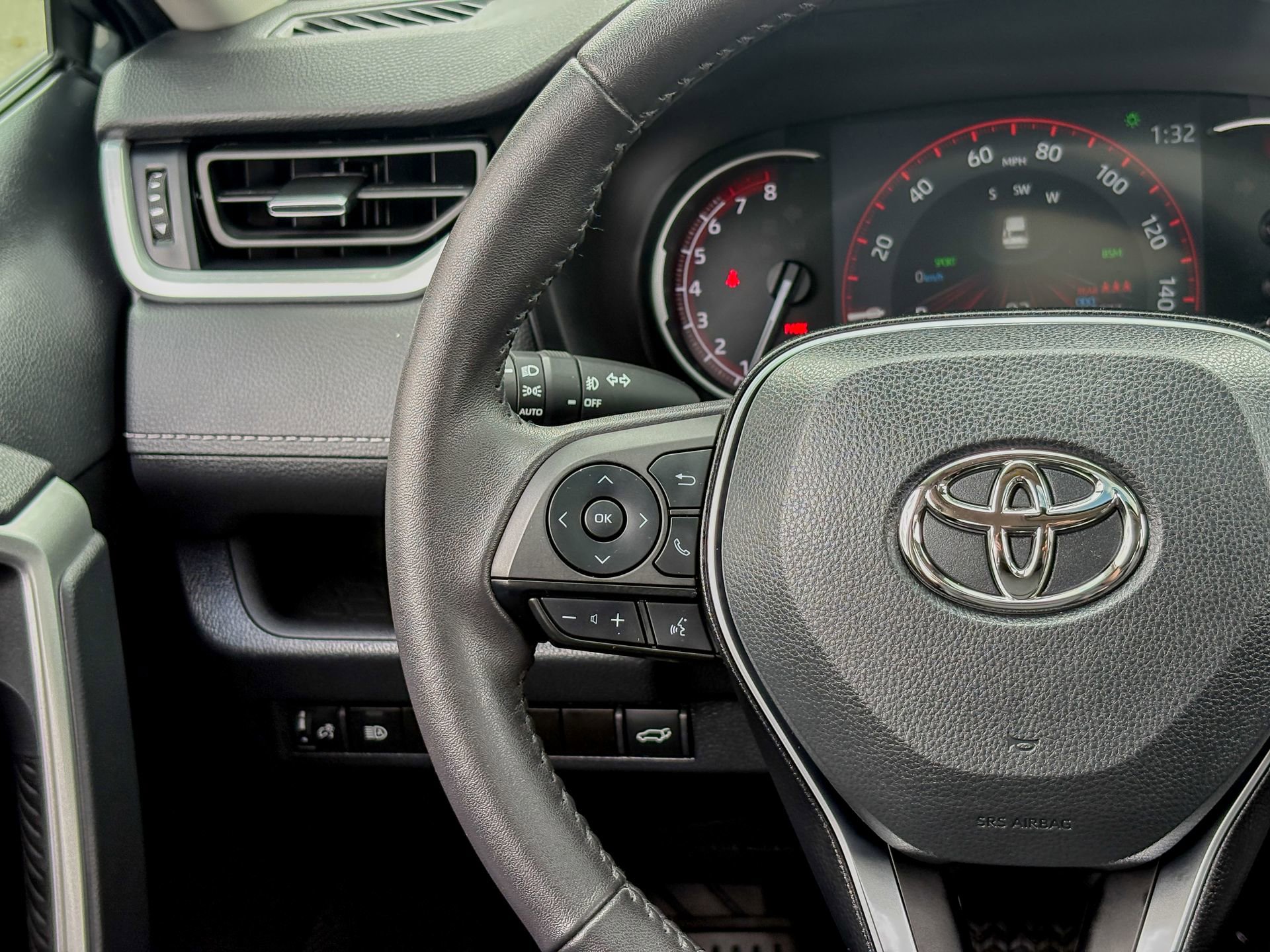 Used 2023 Toyota RAV4 XLE Premium FWD image 24