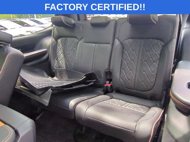 Certified 2024 Jeep Grand Wagoneer Series III AWD/4WD image 33