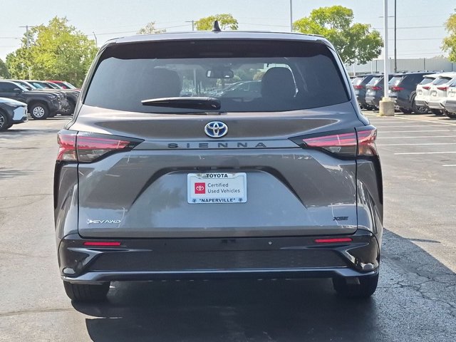 Certified 2025 Toyota Sienna XSE AWD/4WD image 7