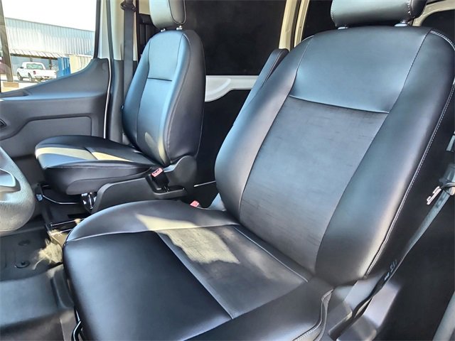 New 2026 Ford Transit 250 148 Medium Roof image 18