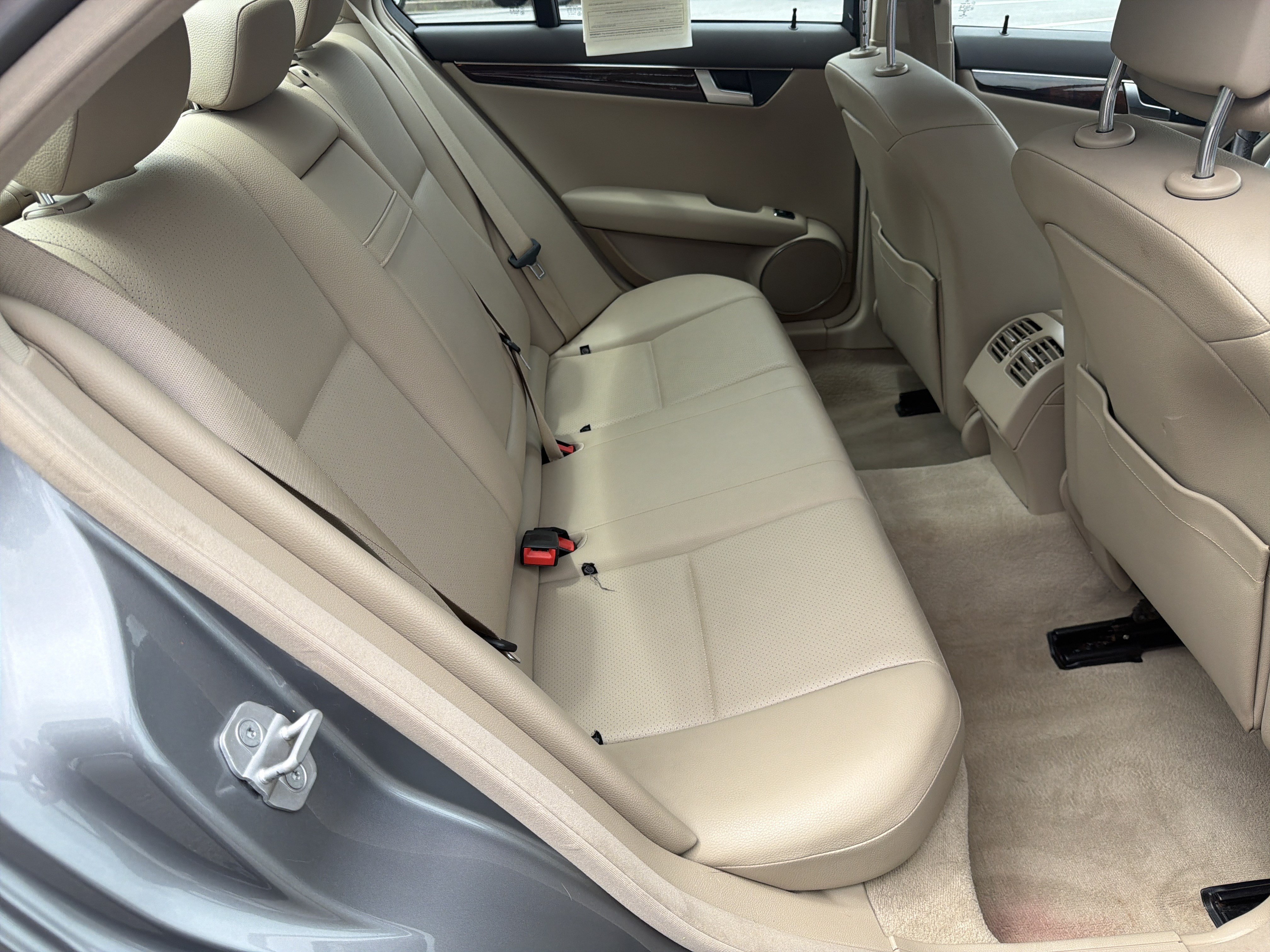 Used 2012 Mercedes-Benz C 300 4MATIC Sedan image 26