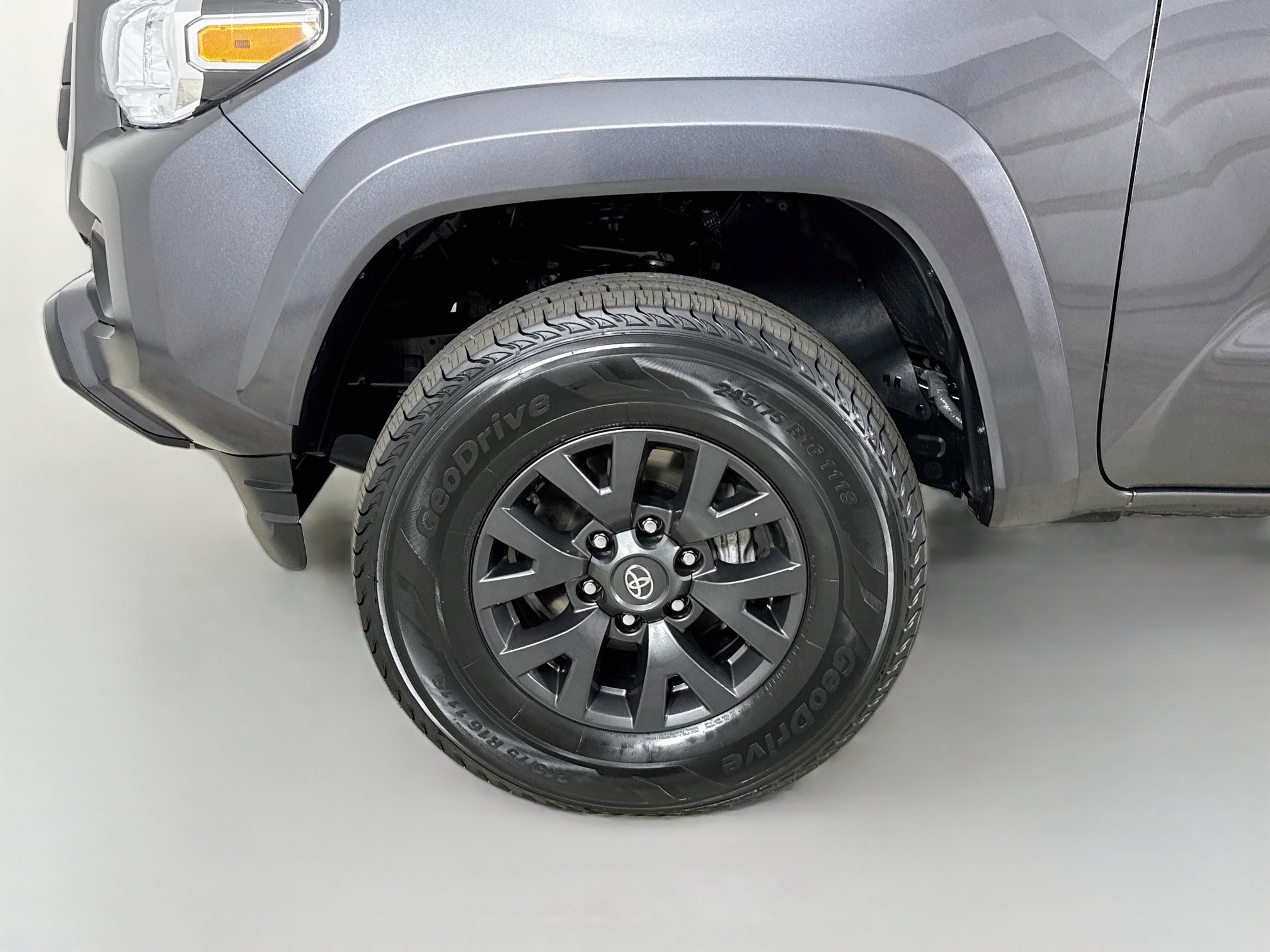 Certified 2022 Toyota Tacoma SR5 RWD image 30