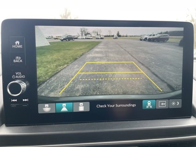 Used 2025 Honda Pilot Touring image 28