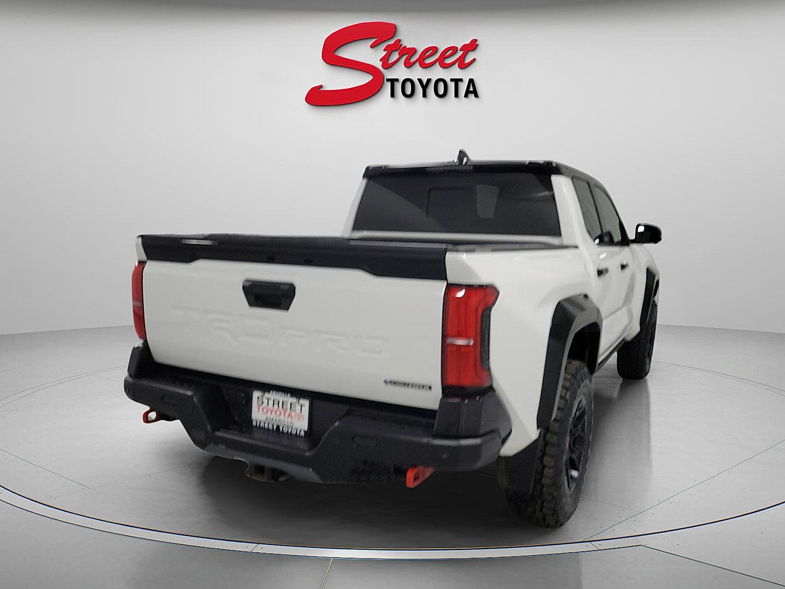 Certified 2024 Toyota Tacoma TRD Pro AWD/4WD image 4