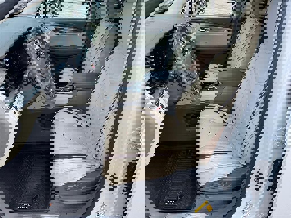 Used 2021 Cadillac XT5 Premium Luxury image 9