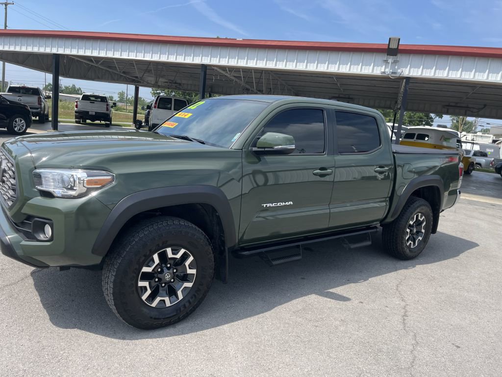 Used 2022 Toyota Tacoma 4x4 Double Cab image 4