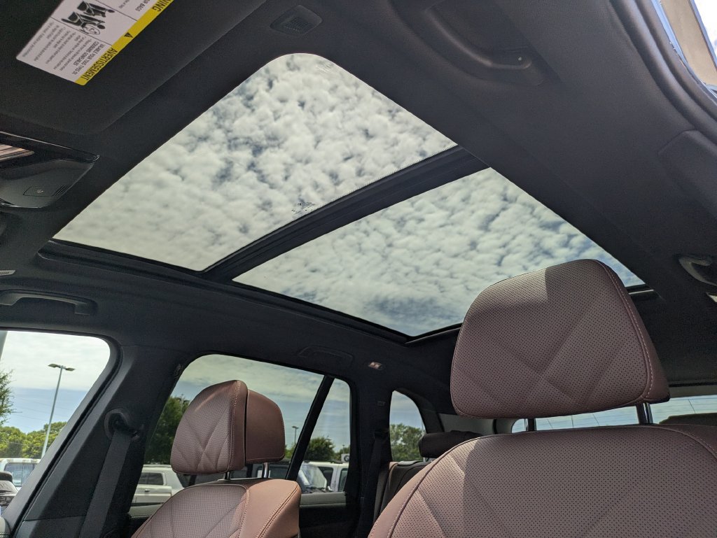 New 2026 BMW X5 xDrive50e AWD/4WD image 13