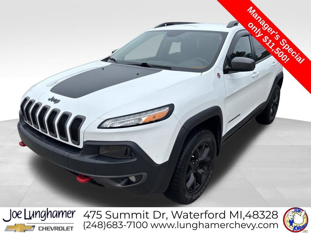 Used 2016 Jeep Cherokee Trailhawk w/ Comfort/Convenience Group AWD/4WD image 8