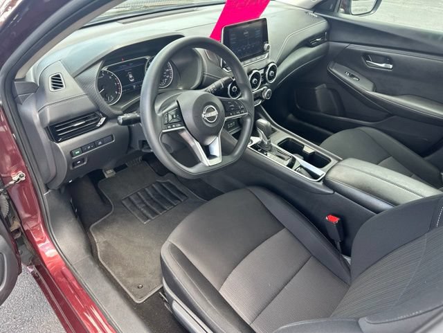 Used 2024 Nissan Sentra SV FWD image 9