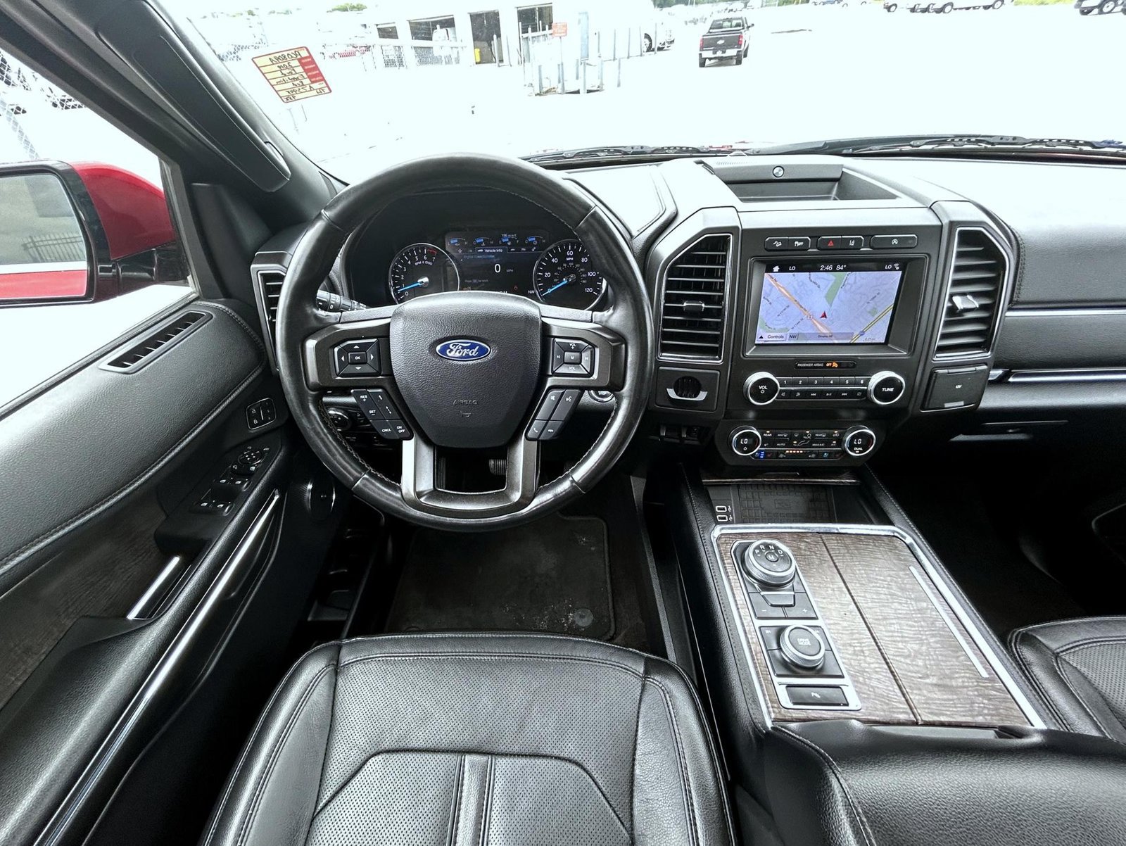 Used 2019 Ford Expedition Limited w/ Equipment Group 301A AWD/4WD image 13