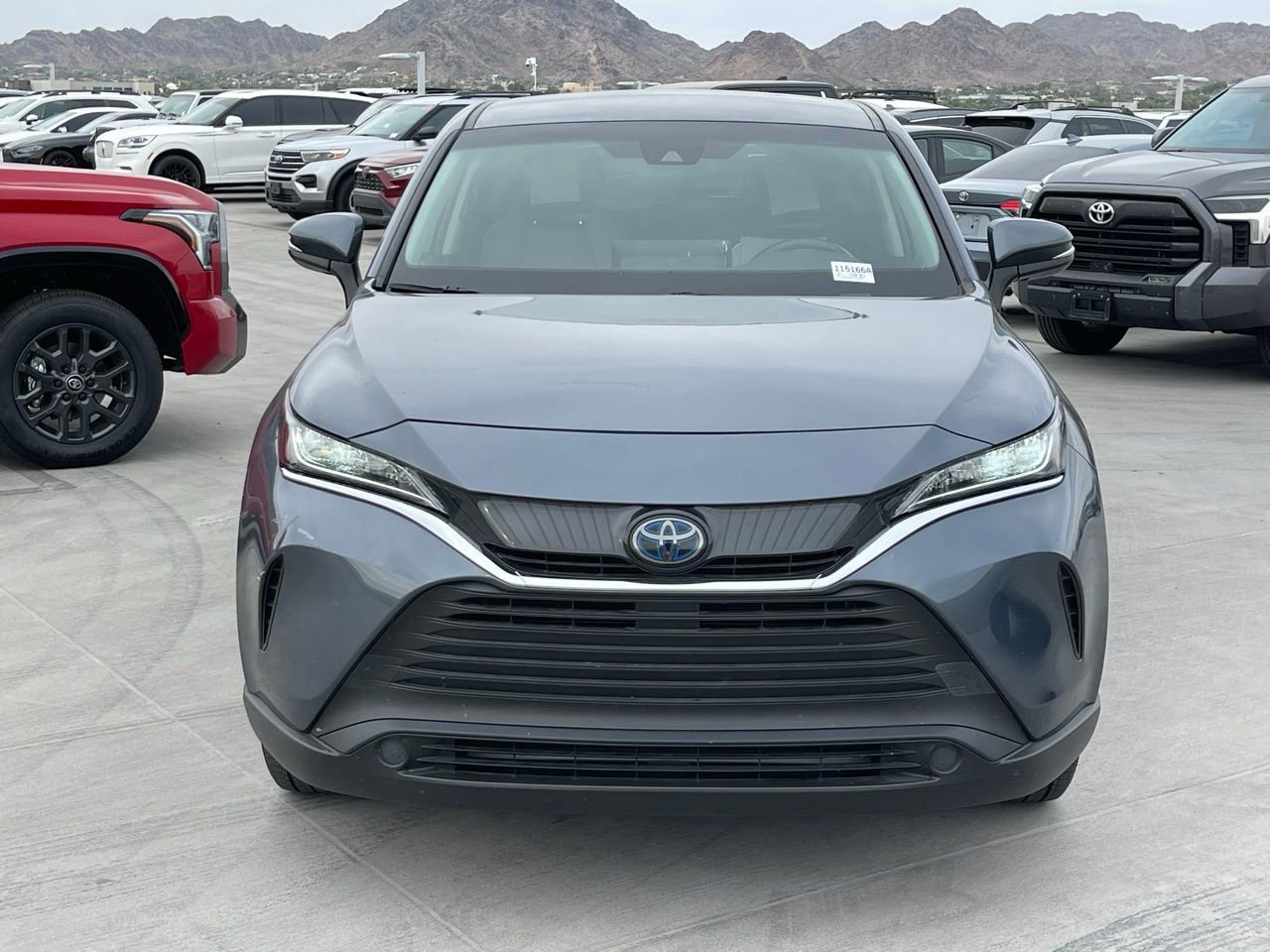 Used 2021 Toyota Venza LE w/ Carpet Mat Package (TMS) AWD/4WD image 2
