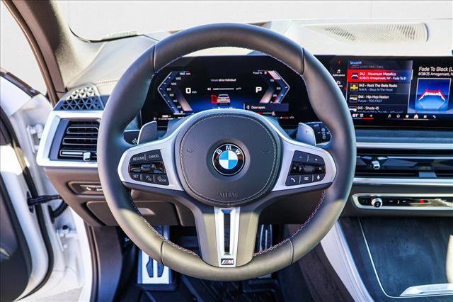 New 2026 BMW X5 M60i w/ Executive Package image 13