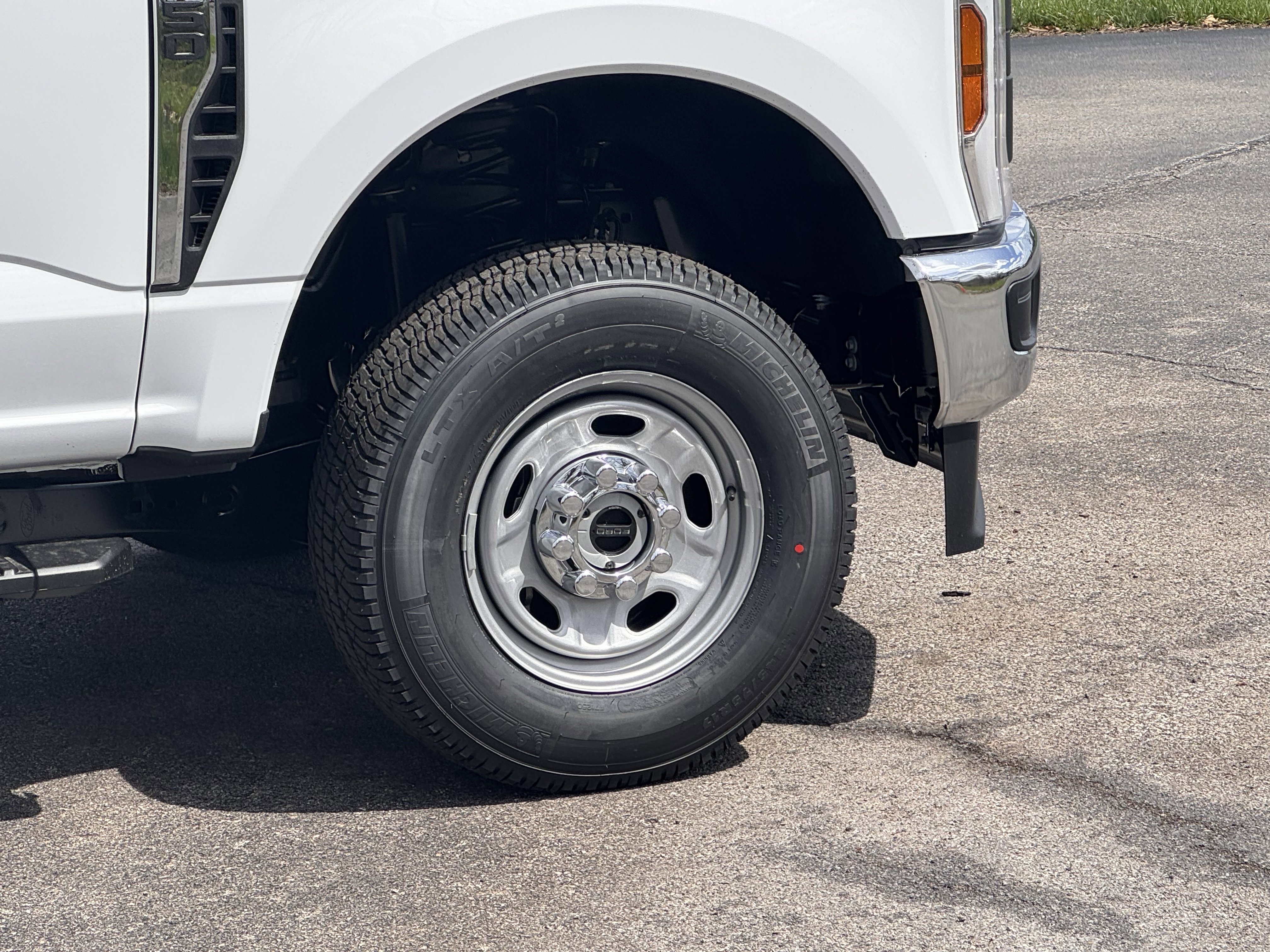 New 2026 Ford F250 XL image 7