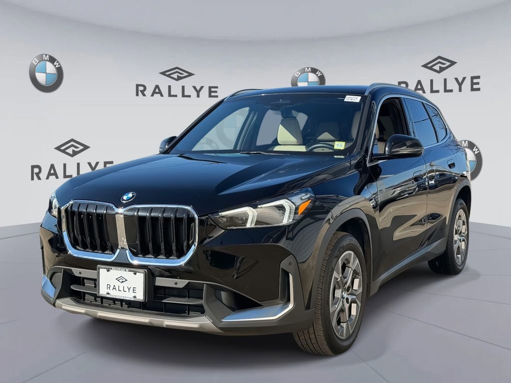Certified 2023 BMW X1 xDrive28i w/ Convenience Package image 3