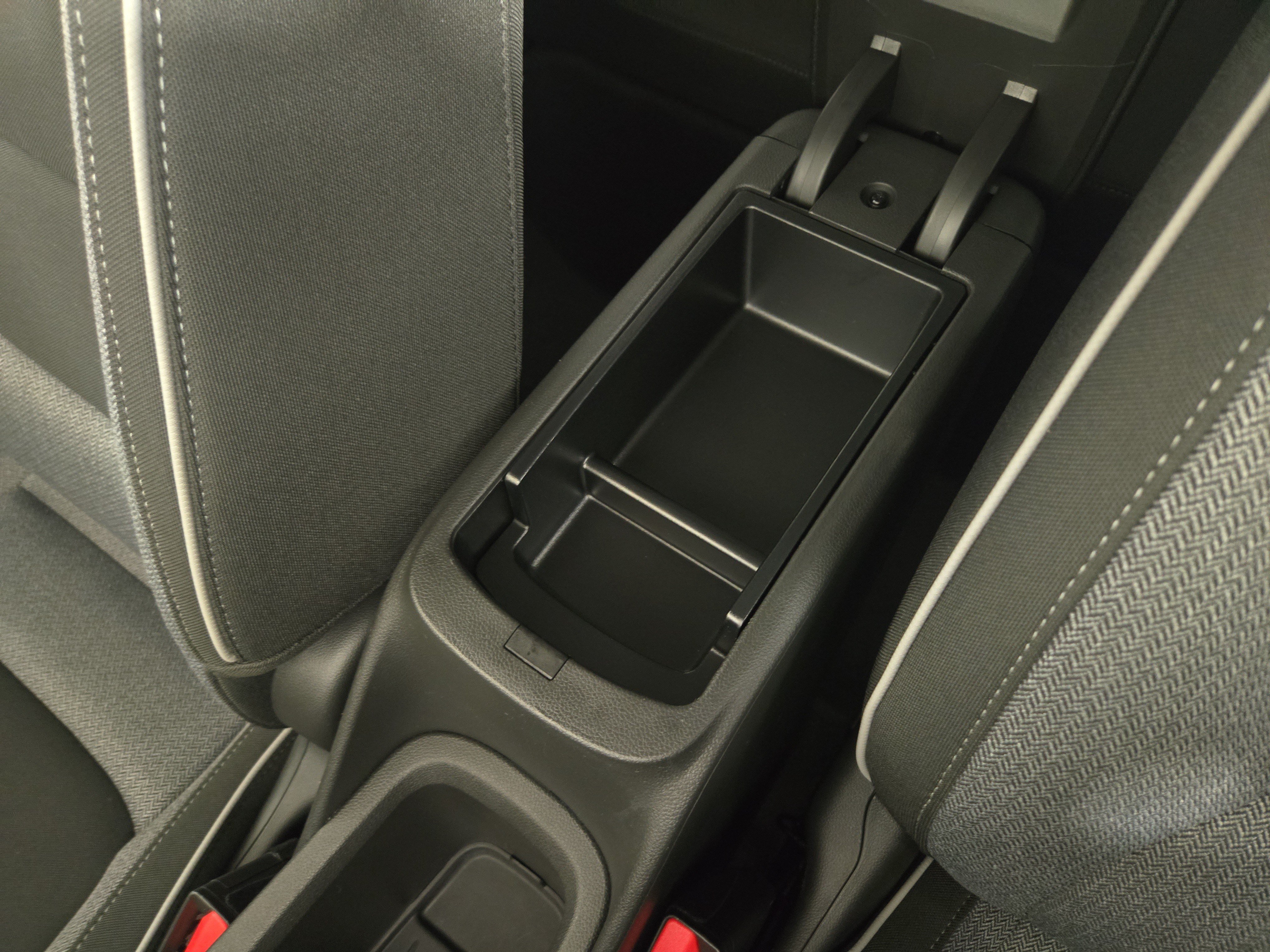 Certified 2025 Chevrolet TrailBlazer LT FWD image 28