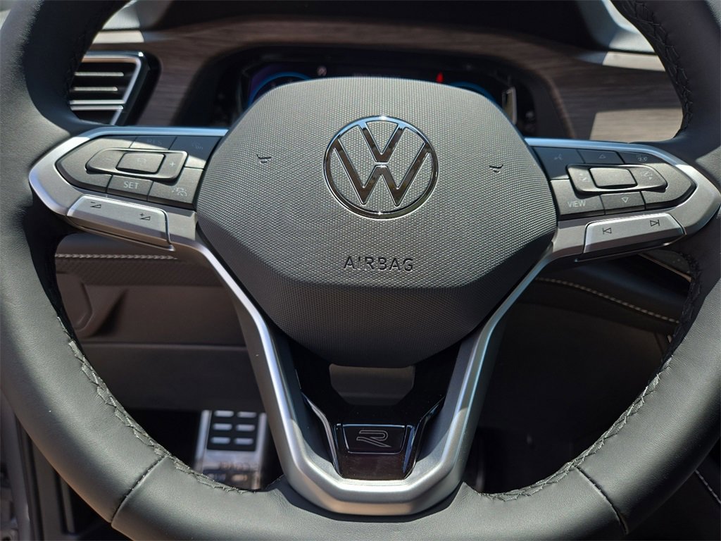 New 2025 Volkswagen Atlas SEL Premium R-Line image 23