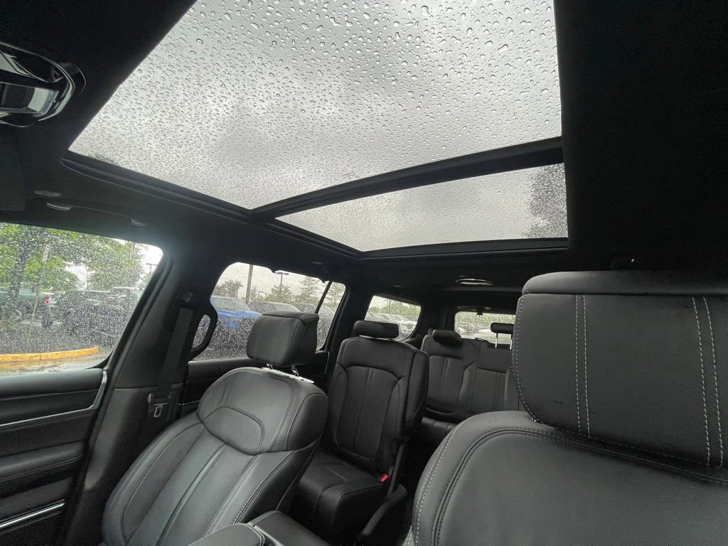 New 2026 Jeep Grand Wagoneer Summit AWD/4WD image 32