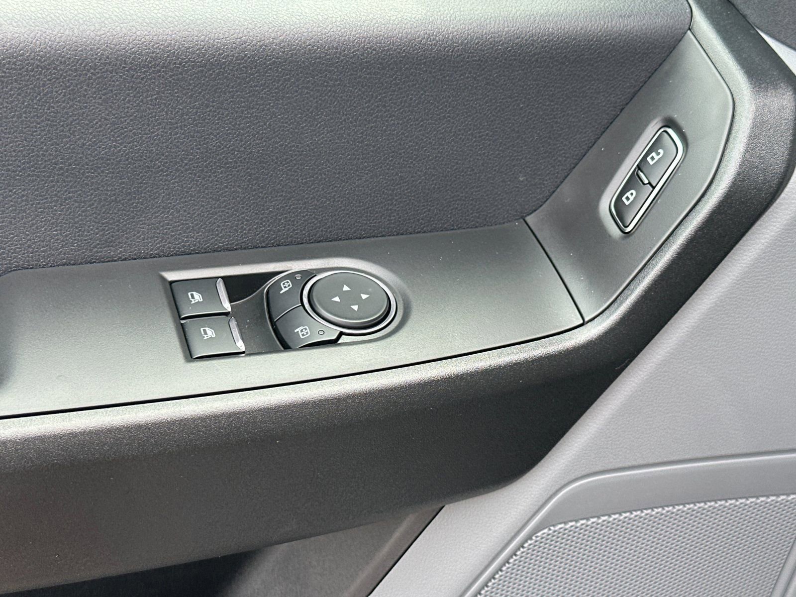 New 2026 Ford F550 4x4 Regular Cab Super Duty image 12