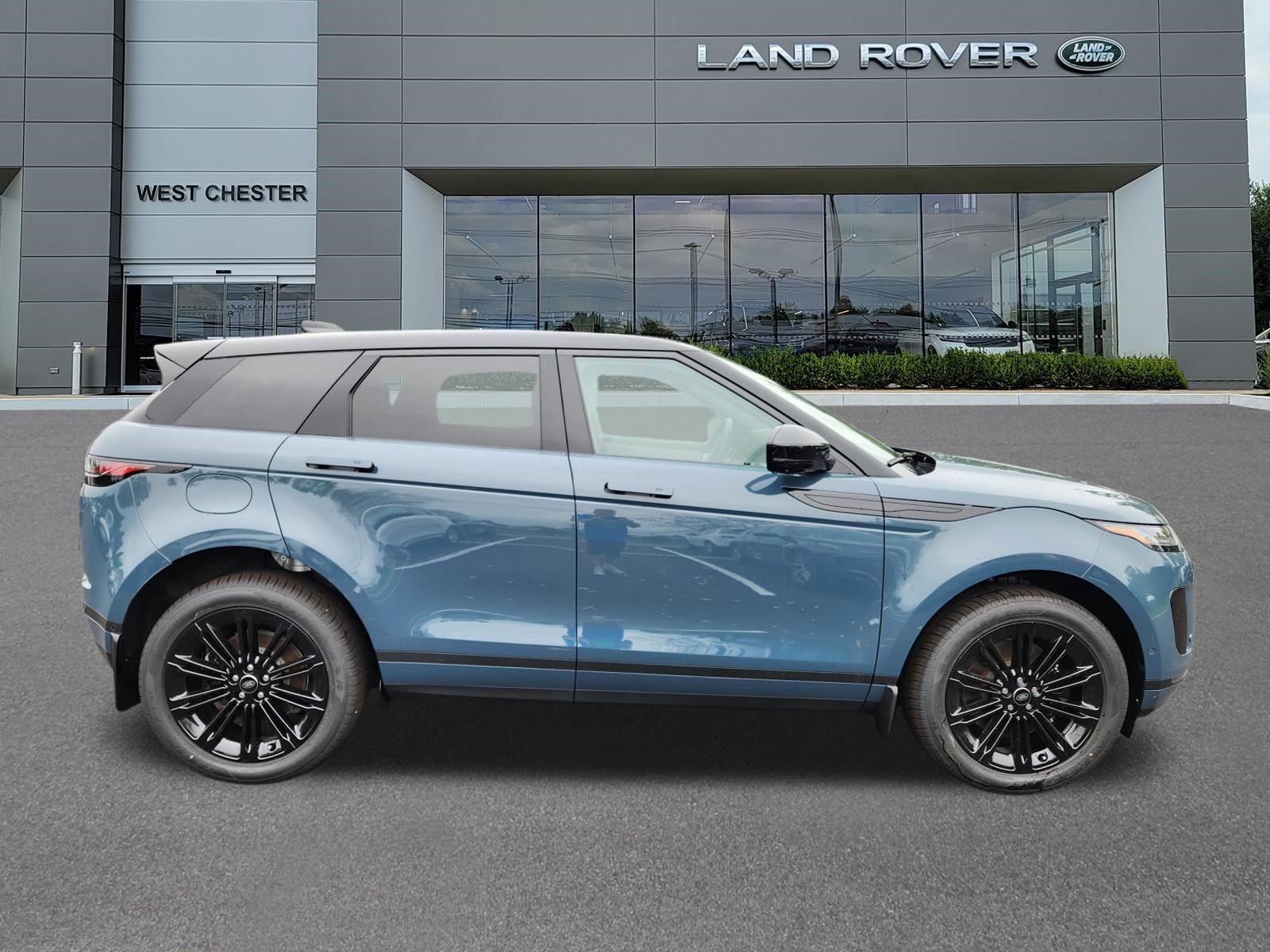 New 2026 Land Rover Range Rover Evoque S AWD/4WD image 6