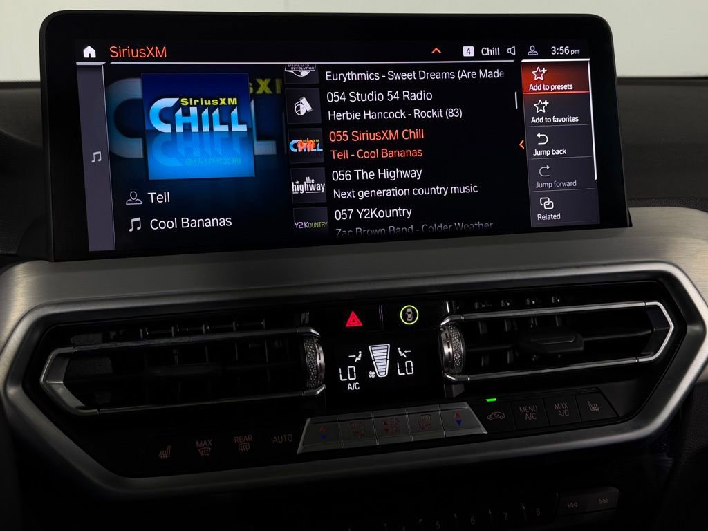 Used 2025 BMW X4 xDrive30i image 17