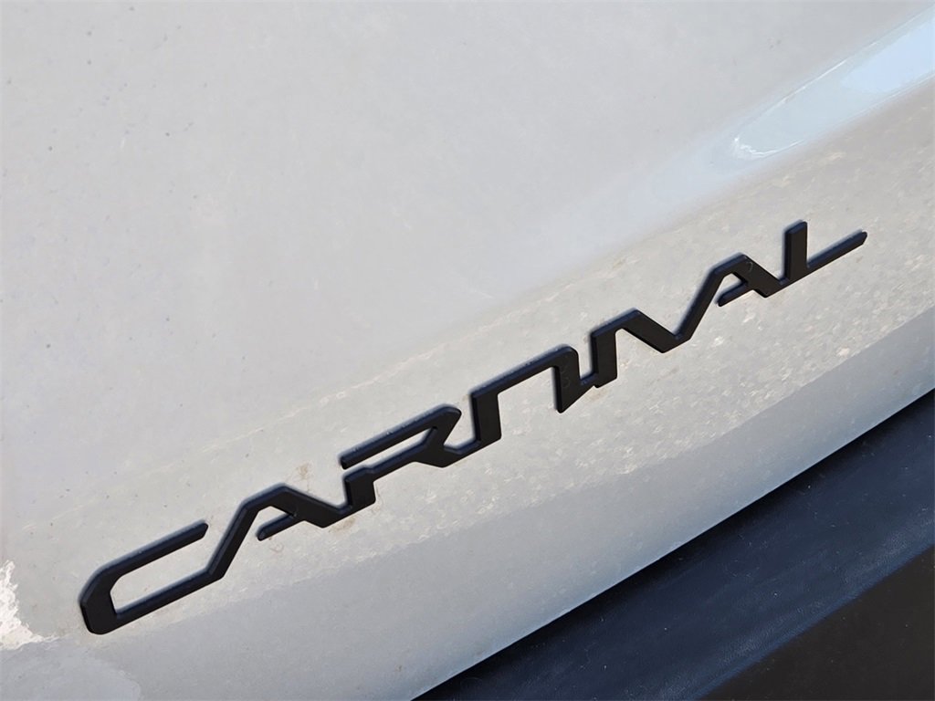 New 2026 Kia Carnival SX image 8