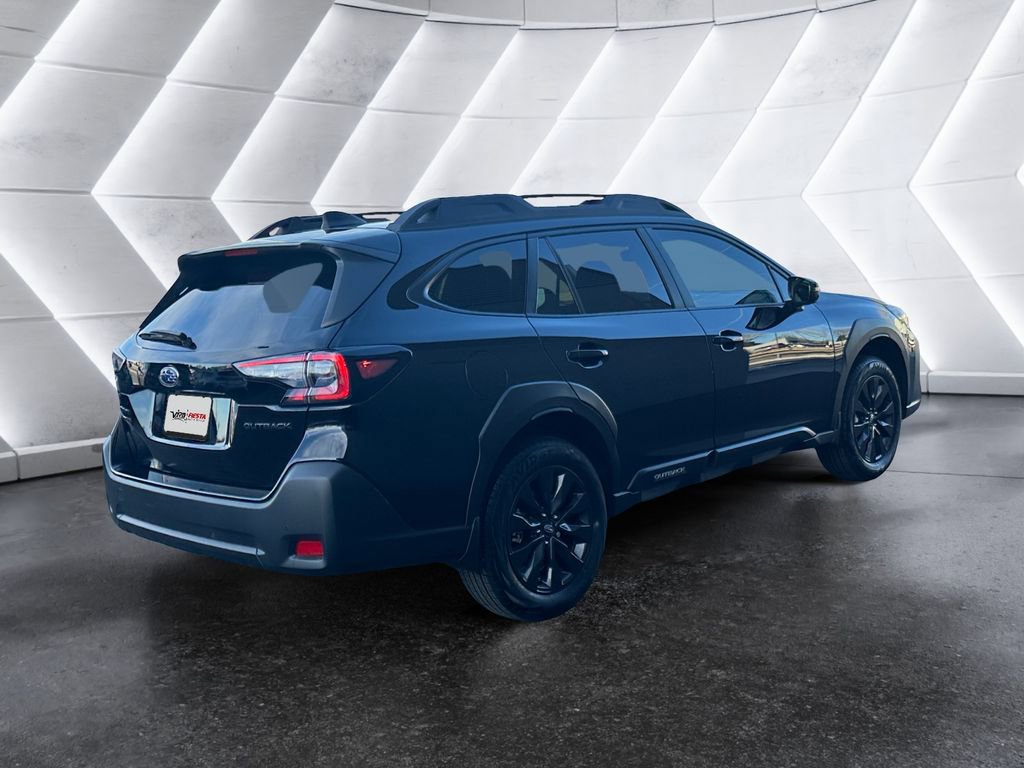 Used 2025 Subaru Outback Onyx Edition image 4