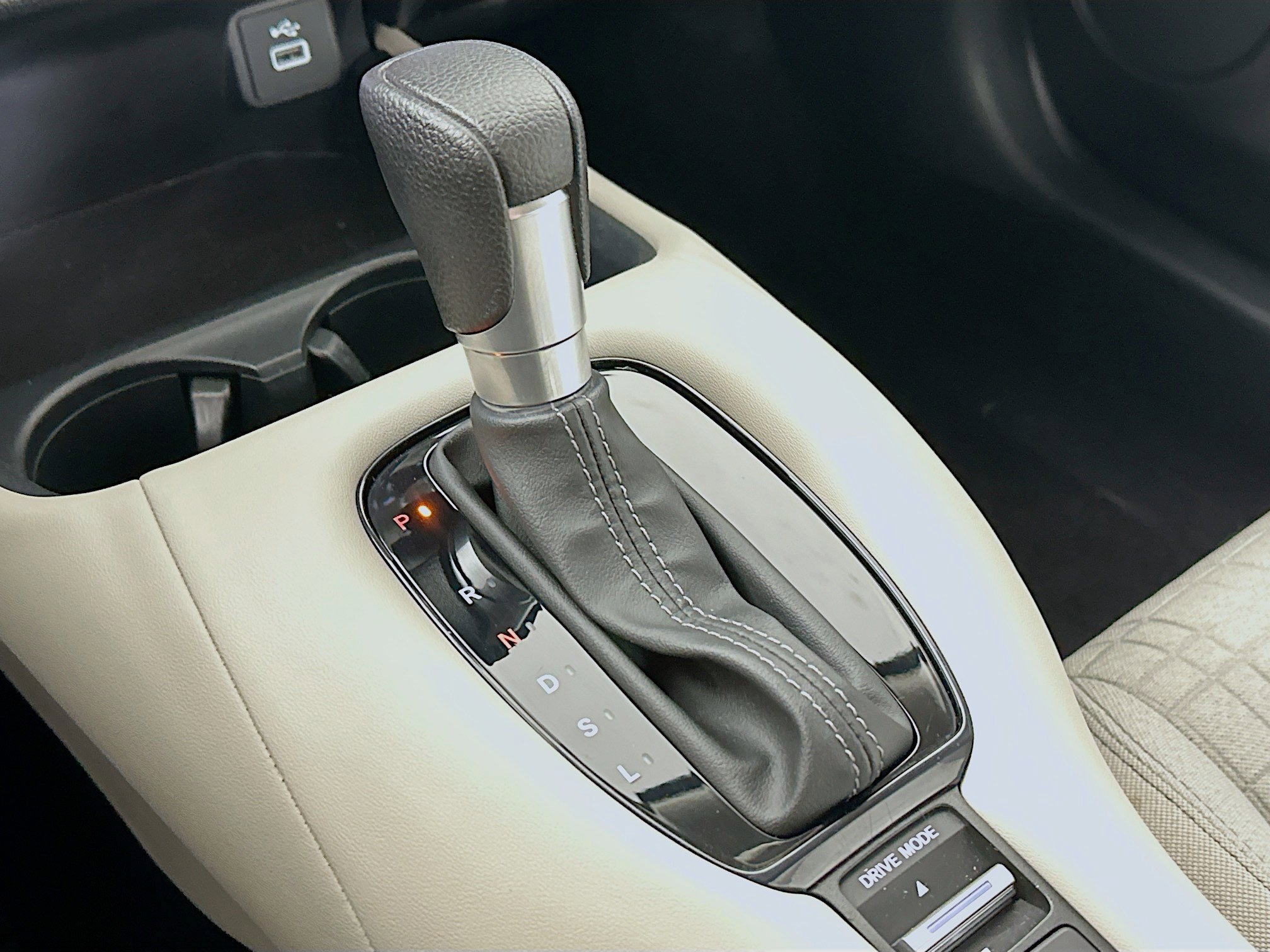 Certified 2024 Honda HR-V LX image 16