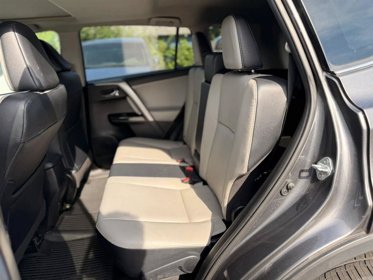 Used 2017 Toyota RAV4 Limited w/ All Weather Liner Package AWD/4WD image 28