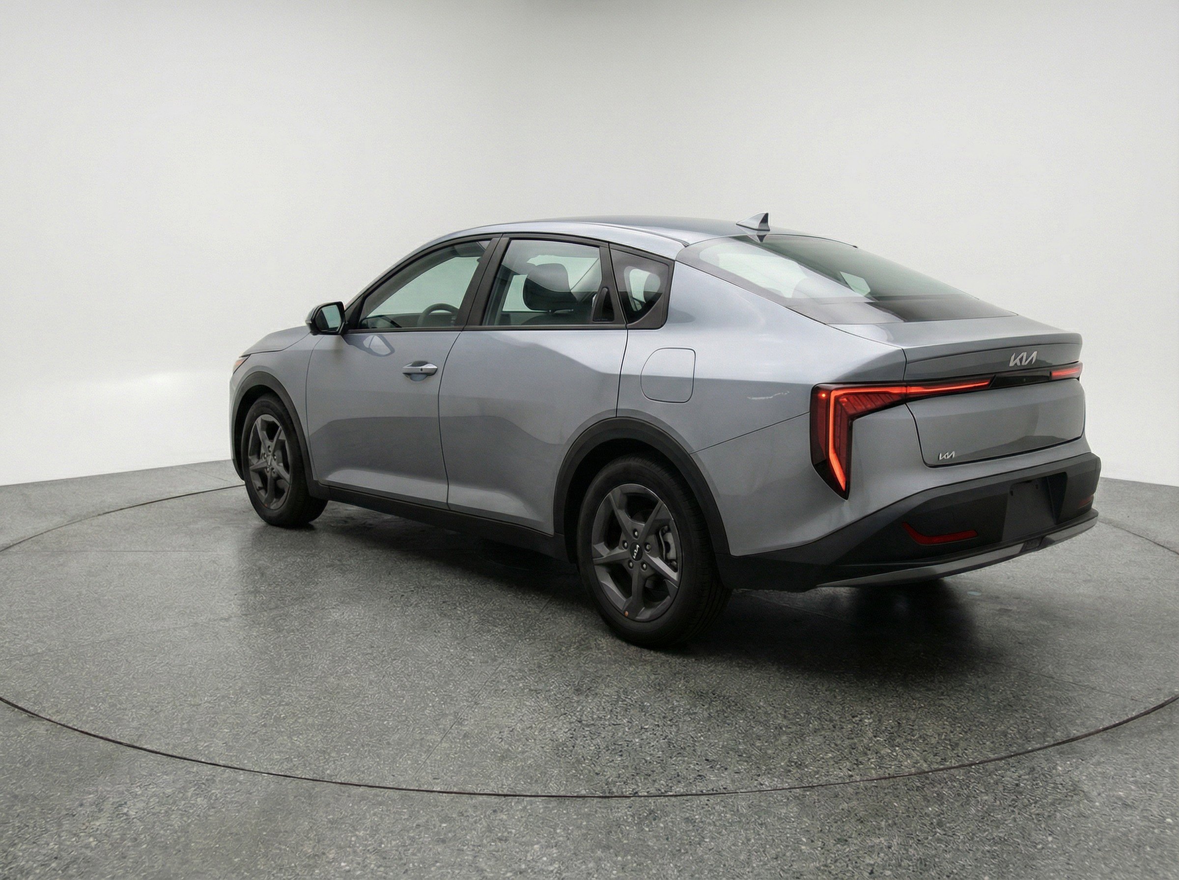 Used 2025 Kia K4 FWD image 6