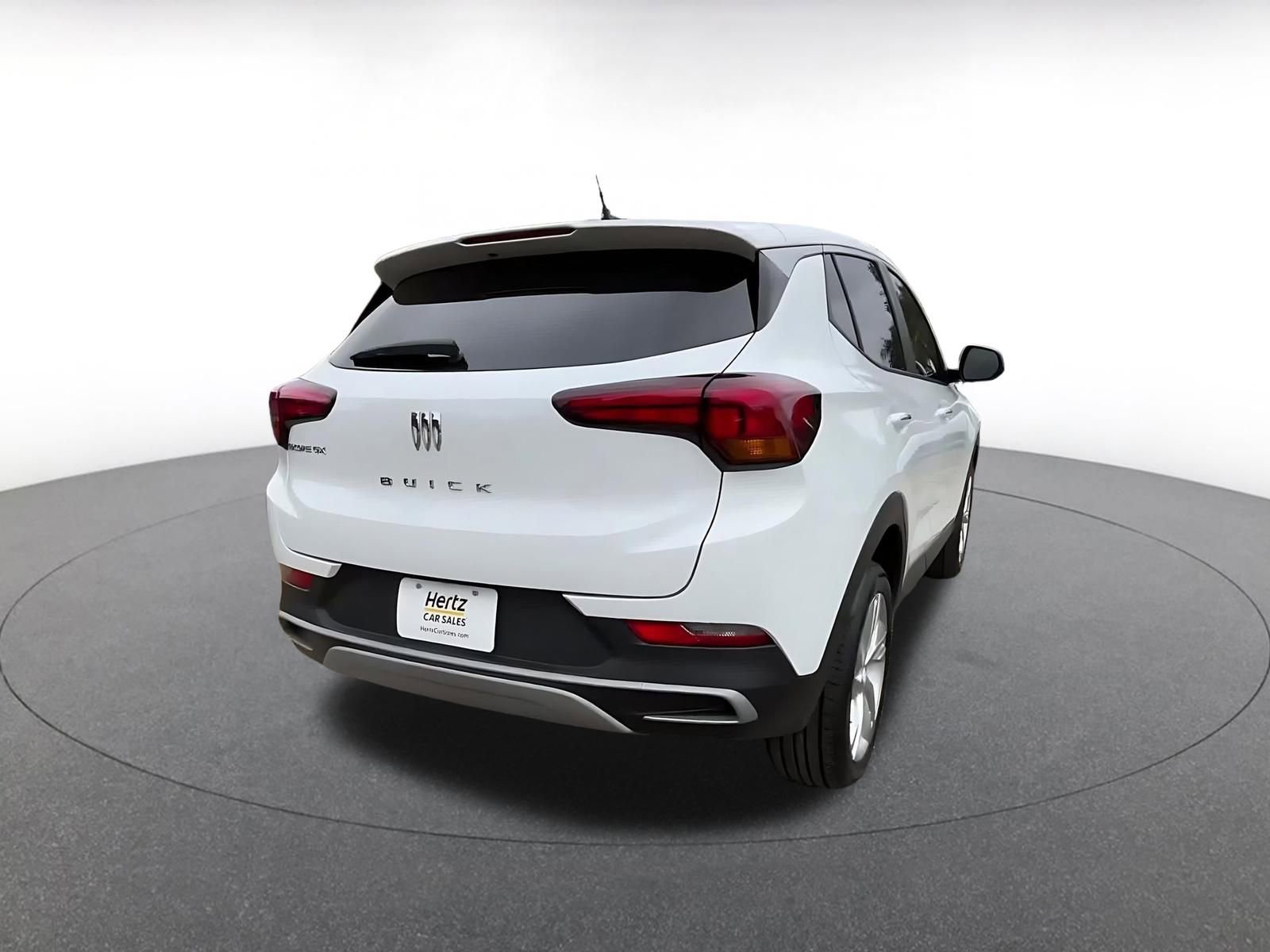 Used 2025 Buick Encore GX Preferred image 17