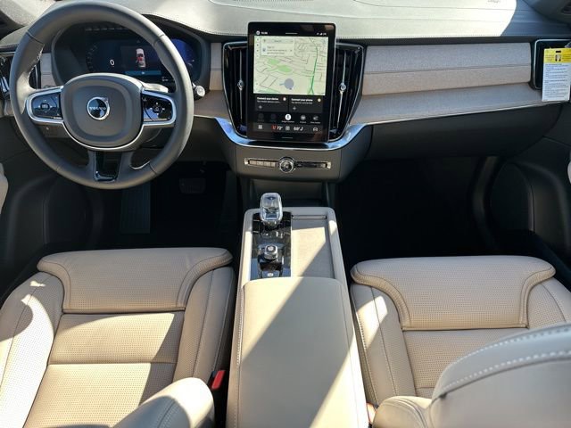 New 2026 Volvo XC90 T8 Ultra w/ Protection Package image 11