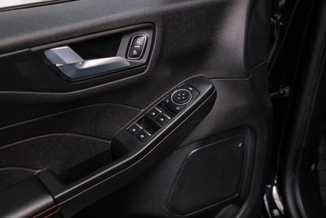 Used 2023 Ford Escape ST-Line image 34