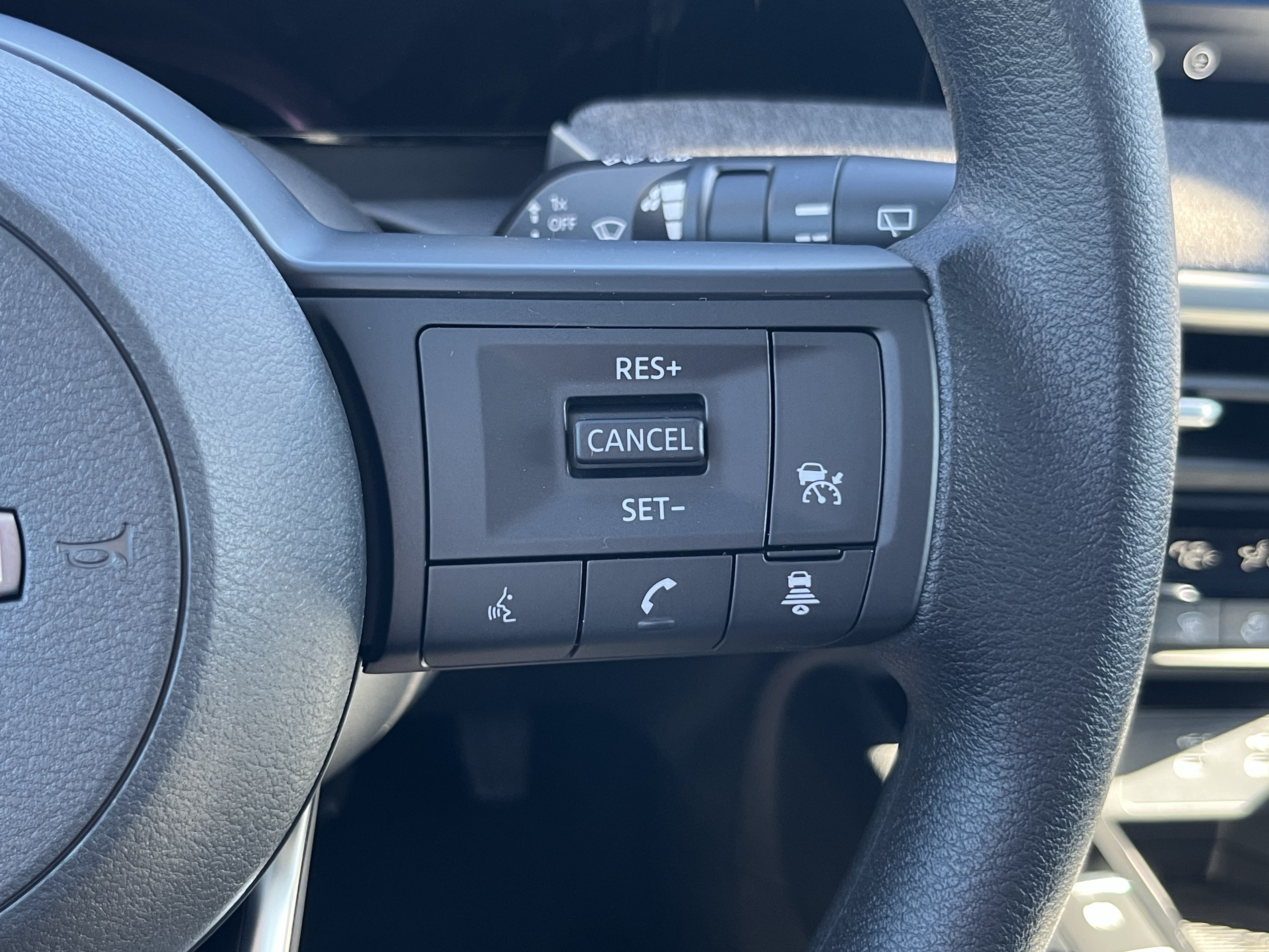 New 2027 Nissan Kicks SV w/ SV Premium Package AWD/4WD image 22