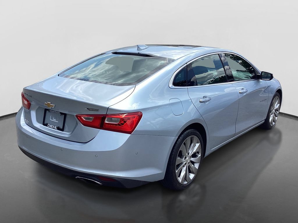 Used 2017 Chevrolet Malibu Premier w/ Premier Sun and Wheel Package FWD image 5