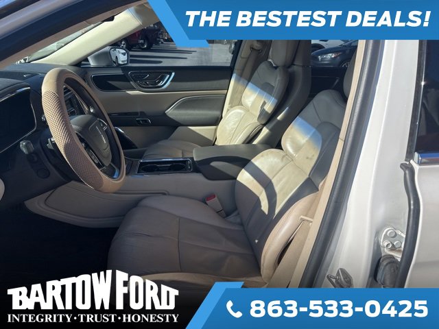 Used 2017 Lincoln Continental Reserve image 9
