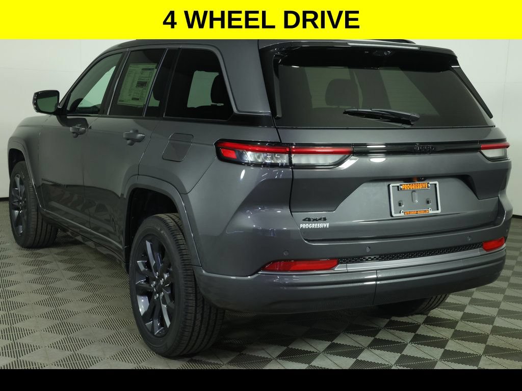 New 2026 Jeep Grand Cherokee Limited AWD/4WD image 6